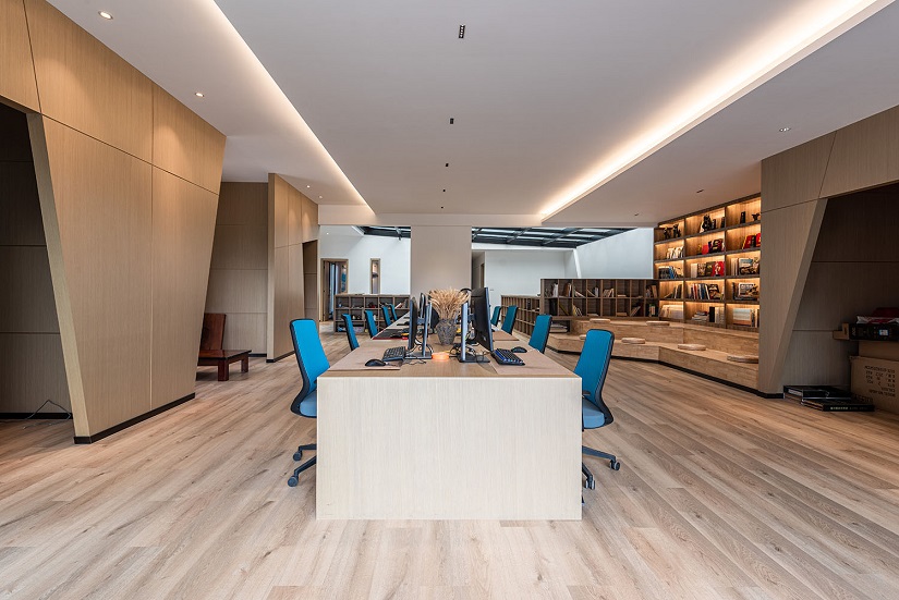 從"好看"到"好用":中小企業功能性裝修避坑指南